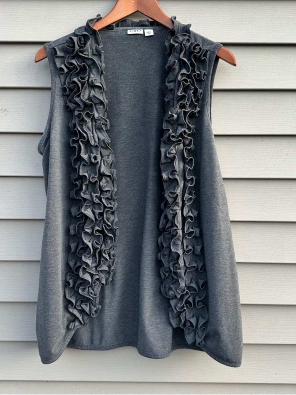 Cato ruffled vest gray women’s large